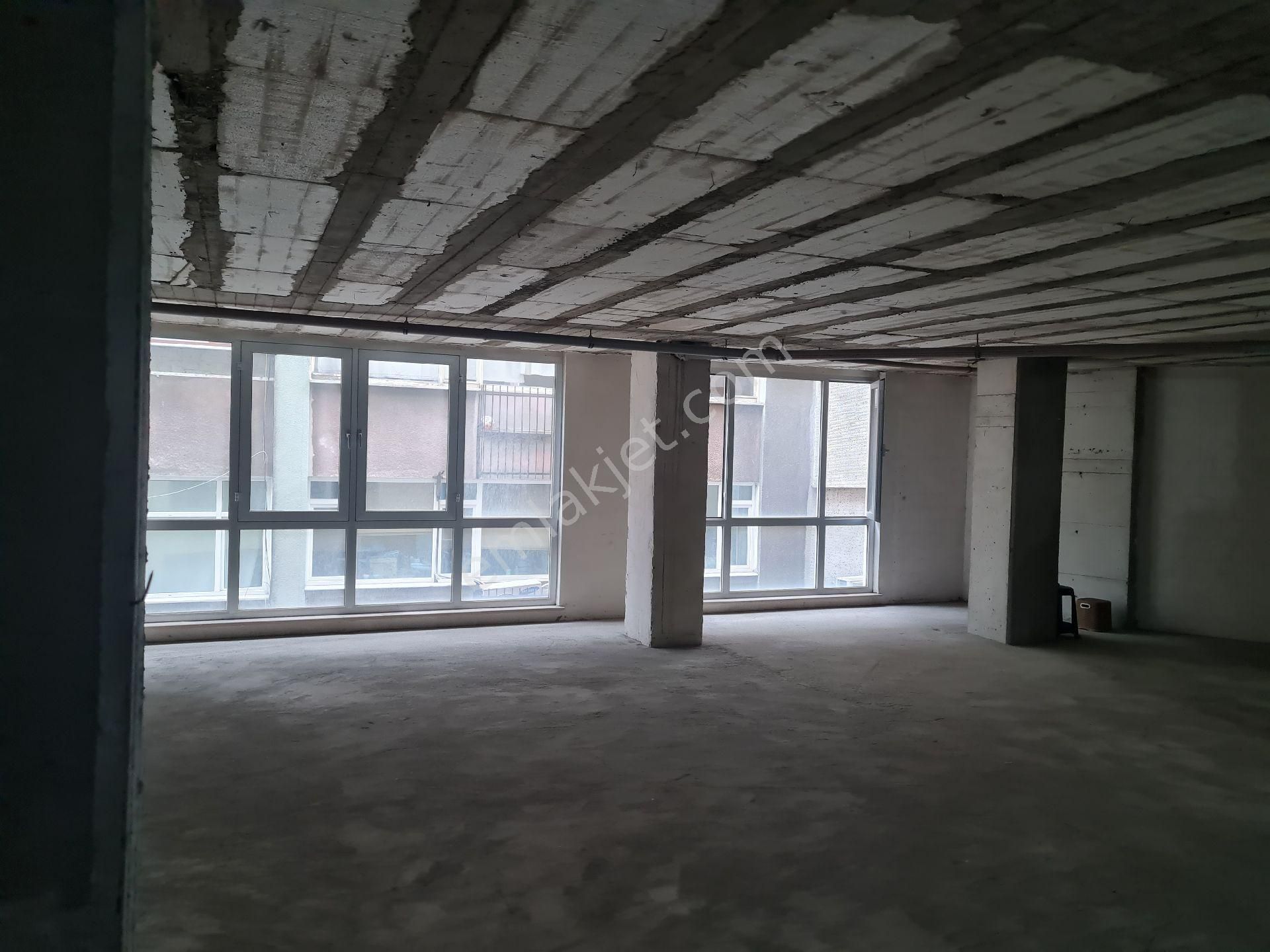 Trabzon Merkez Meydanda Toplam 315 M2 Galeri Katlı 3 Ayrı Tapulu Ofis Satılık - Görsel 20