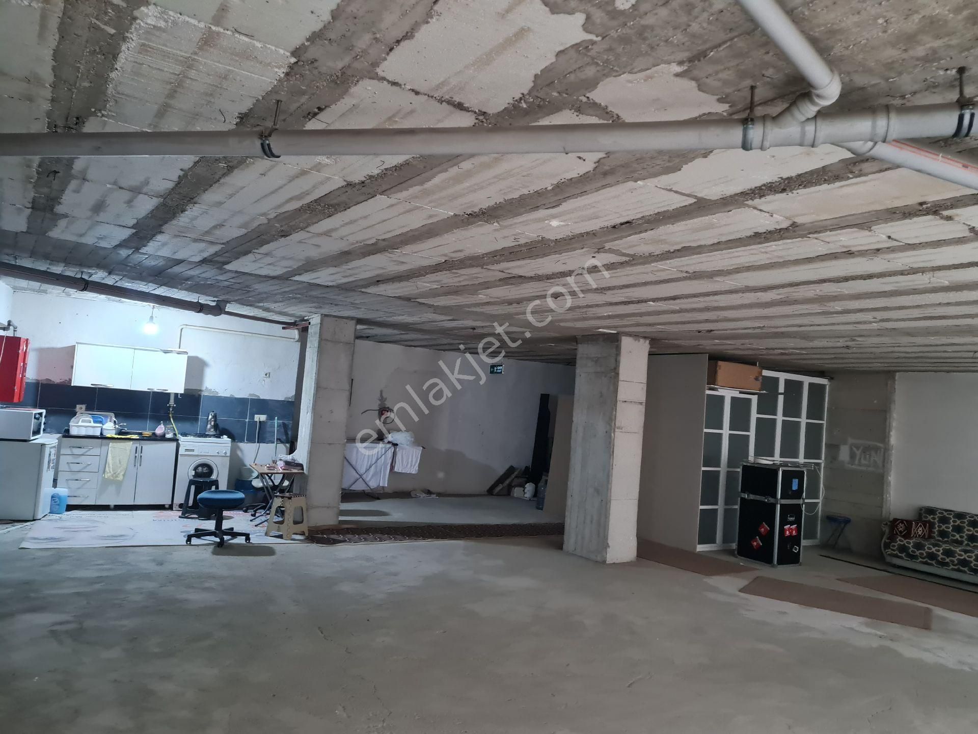 Trabzon Merkez Meydanda Toplam 315 M2 Galeri Katlı 3 Ayrı Tapulu Ofis Satılık - Görsel 17