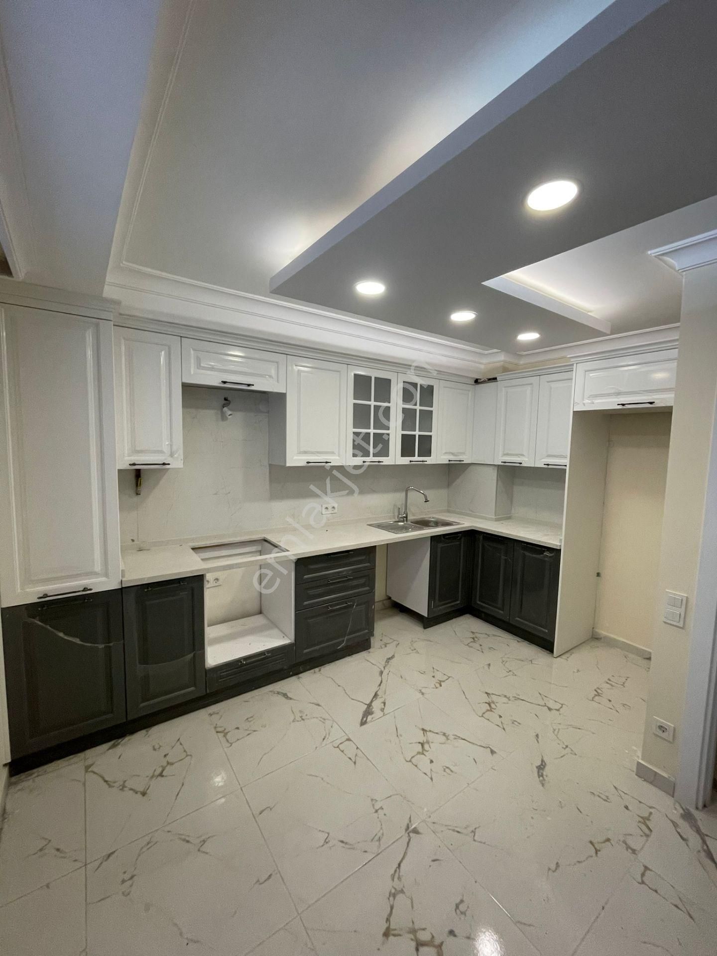 Şehremini Uzunyusuf Mah 4+1 160m2 Sıfır Binada Bahçe Kat - Görsel 7