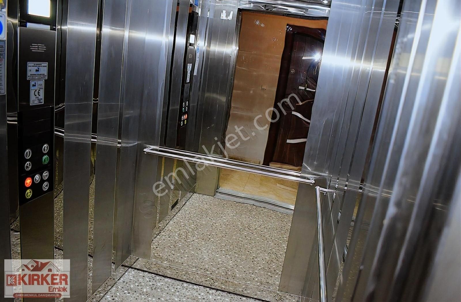 Kırker'den Kasımpaşamh. 1+1 Satılık Lüx Yatırımlık Fırsat Daire! - Görsel 6