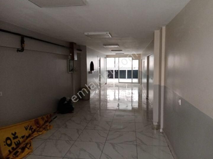 Ümraniye Atatürk Mahallesinde 3 Katli Çift Cepheli Dükkan - Görsel 8