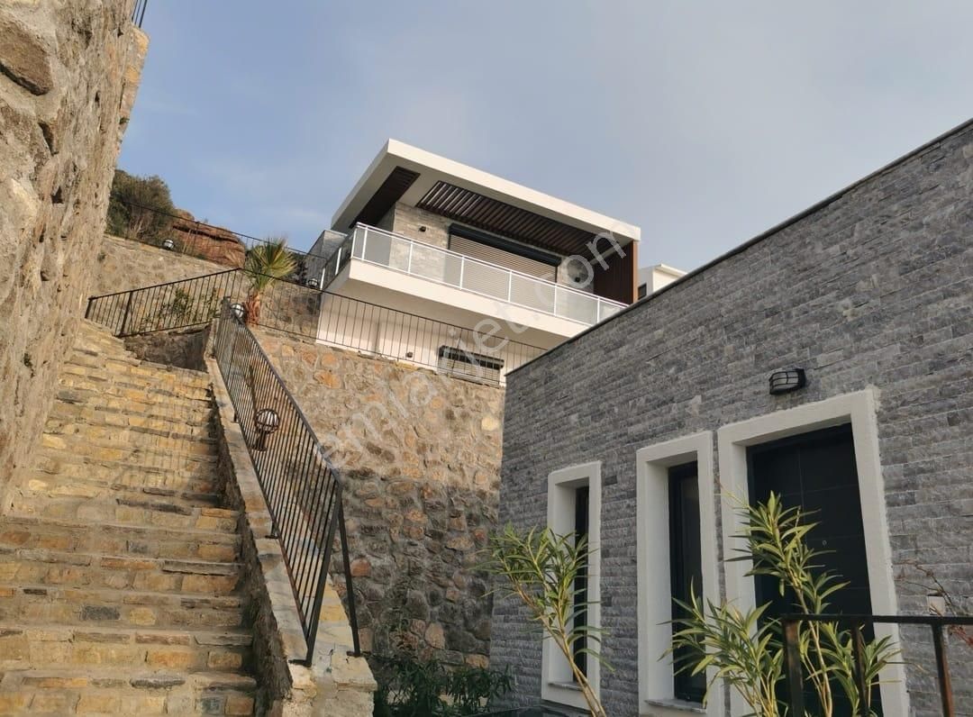 Bodrum Yalıkavak Özel Plajlı Manzaralı Sıfır Villa - Görsel 29