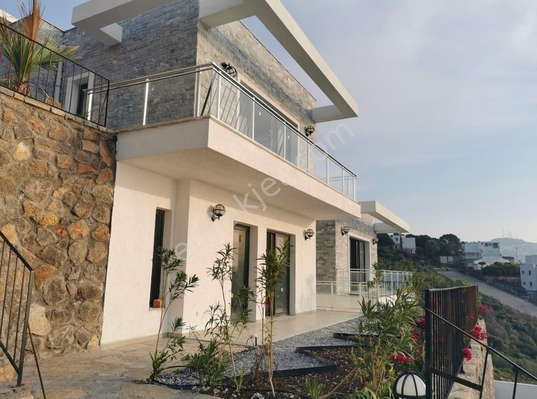 Bodrum Yalıkavak Satılık Villa Bodrum Yalıkavak Özel Plajlı Manzaralı Sıfır Villa