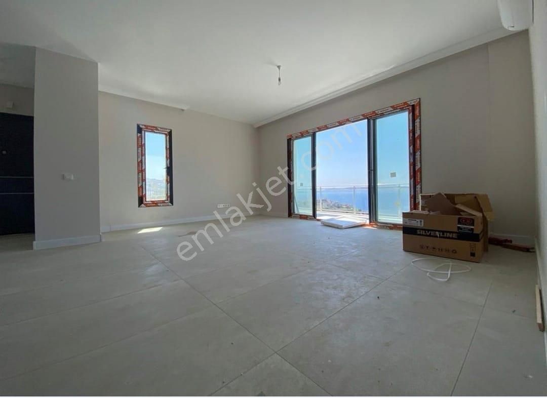 Bodrum Yalıkavak Özel Plajlı Manzaralı Sıfır Villa - Görsel 12