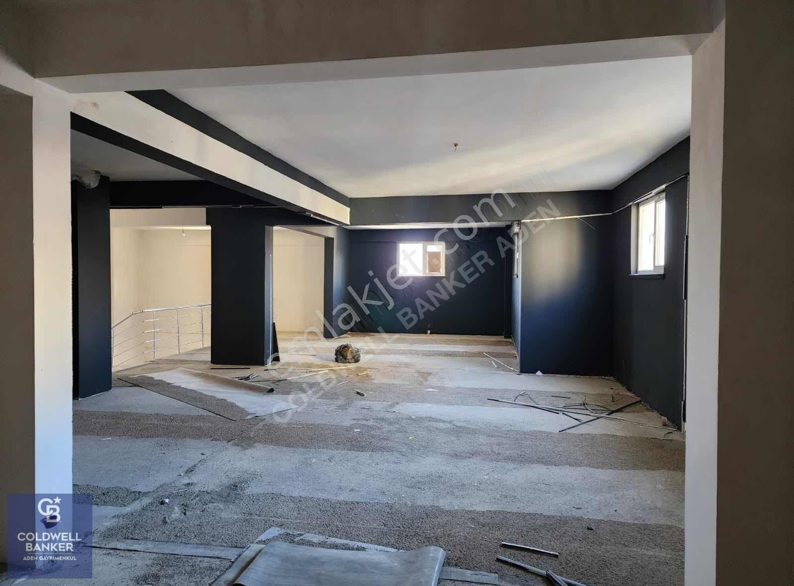 https://imaj.emlakjet.com/listing/12654963/42C5771B25E88C30285FB69006E7694812654963.jpg
