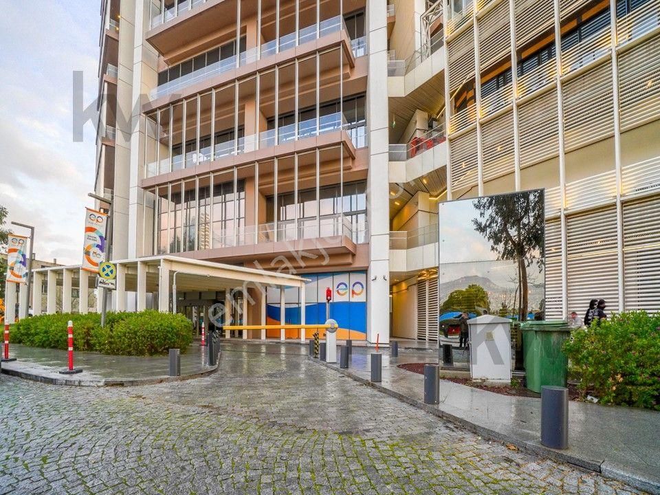 Ege Perla Kiralama Ofisi'nden Bayraklıda İçi Yapılı Kiralık Ofis - Görsel 22