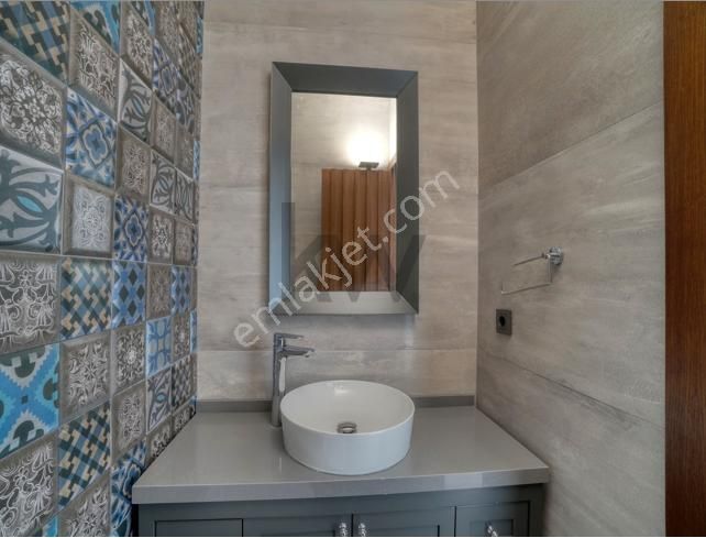 Ege Perla Kiralama Ofisi'nden Bayraklıda İçi Yapılı Kiralık Ofis - Görsel 19