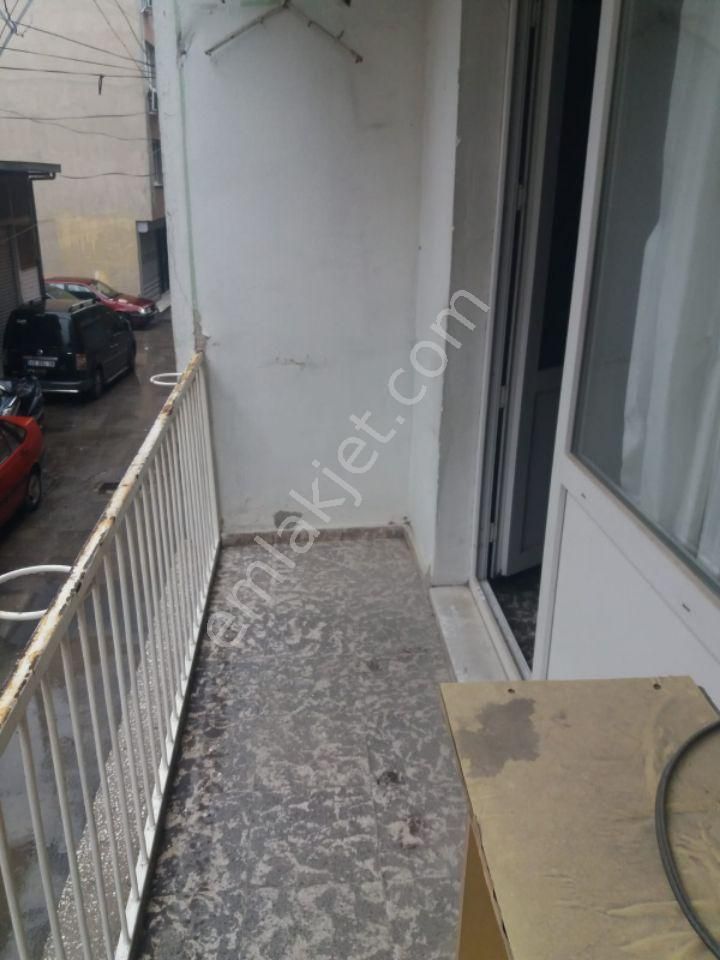 Karabağlar Cennet Oğlu Mah Komple Satılık Bina 3 Kat Bu Fıyat - Görsel 5