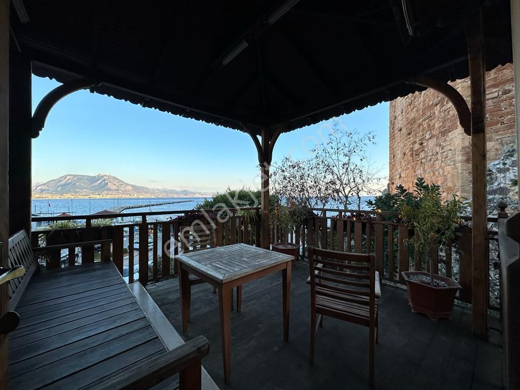 Alanya Çarşı Mah.iskele Cad.satılık Tarihi Konak - Görsel 34