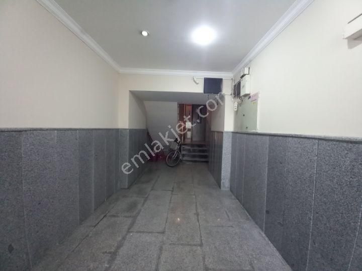 https://imaj.emlakjet.com/listing/12728476/AD5BB84F5B94261FB066E5E5E18CFF7012728476.jpeg