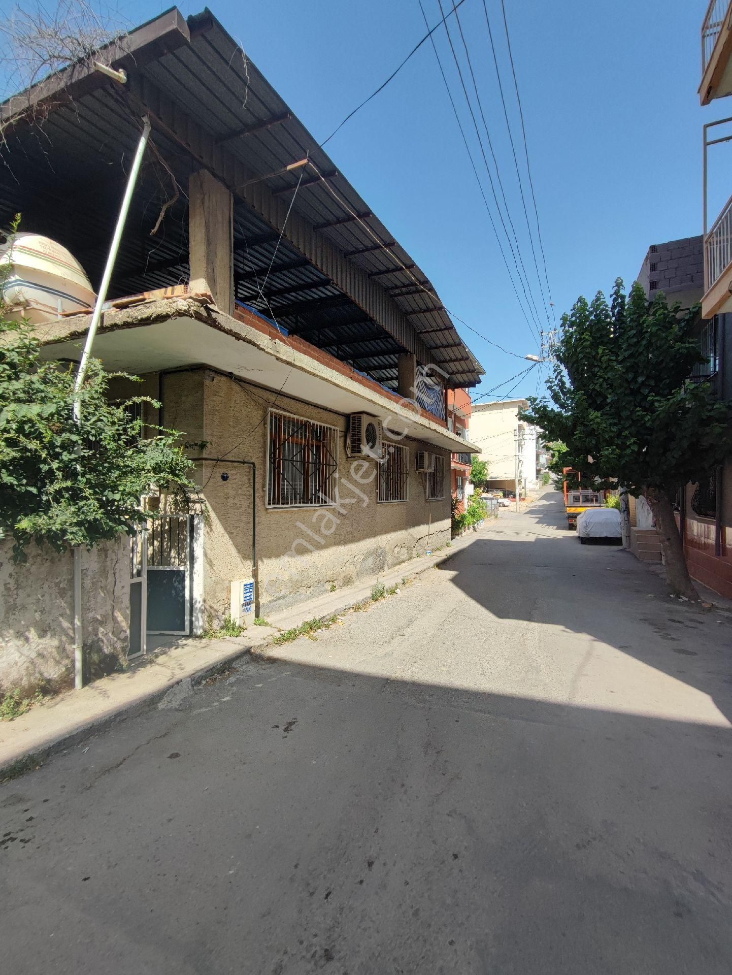 Buca Kozağaç Müstakil Bahçeli Ev 311 Mk Arsa Tek Kat Merkezi Konum - Görsel 3