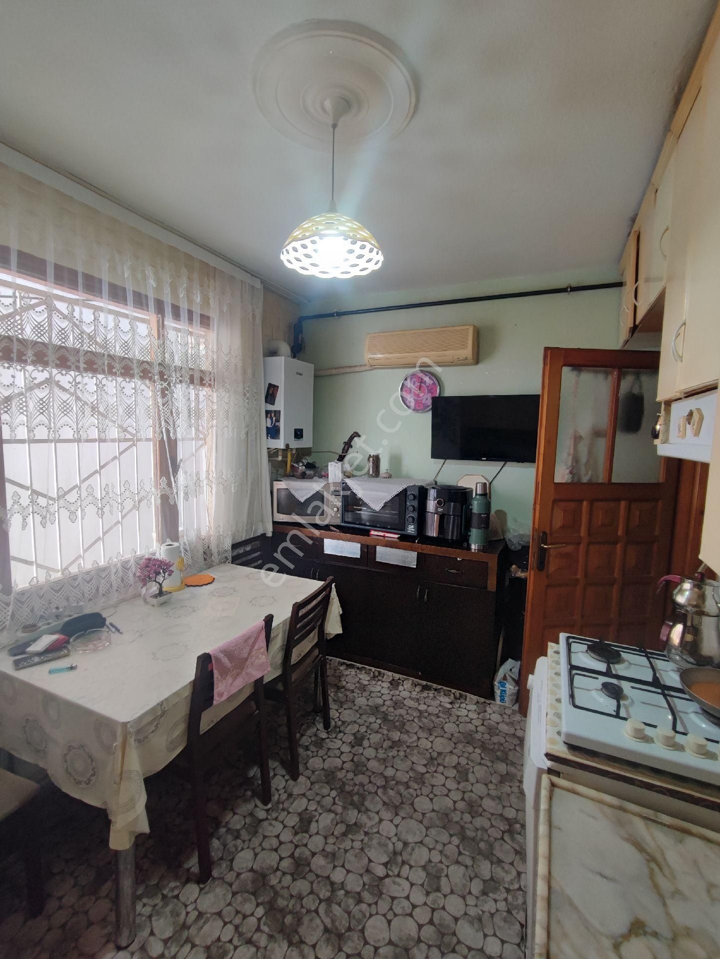 Buca Kozağaç Müstakil Bahçeli Ev 311 Mk Arsa Tek Kat Merkezi Konum - Görsel 16