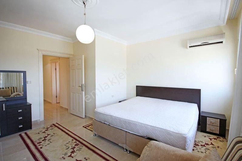Alanya Mahmutlar Mah.denize 500 Mt. Eşyalı Satılık 4+1 Dubleks - Görsel 17