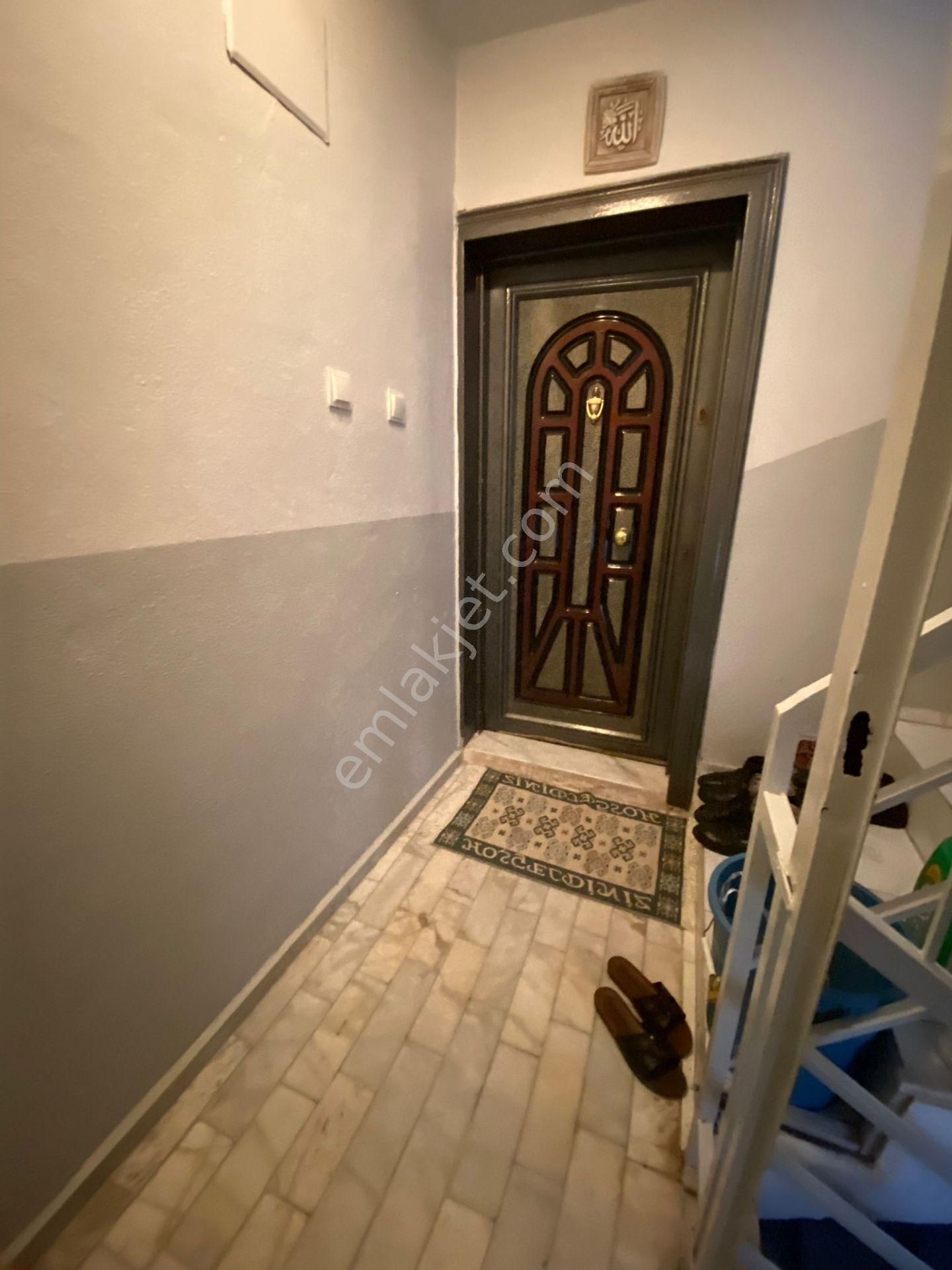 Acil Buca İşcievleri Yakını 3+1 125 M2 Doğalgazlı Tadilatlı Satılık Daire - Görsel 27