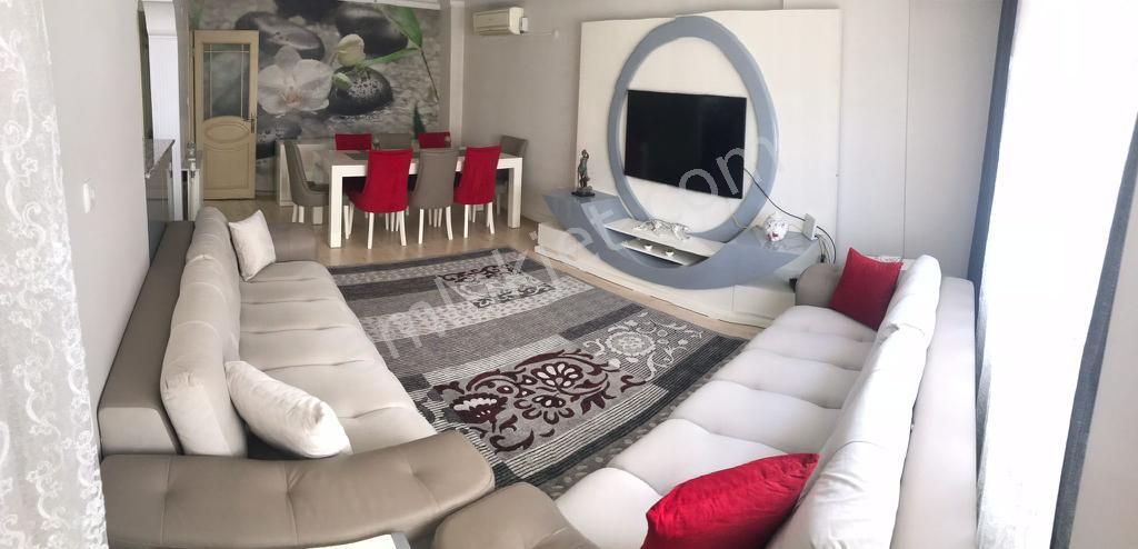 Buca Fırat Satılık Daire Acil Buca Fırat Mah.de Site İçinde 3+1 135m2 Dgazlı Arakat Asansörlü Stlk Daire