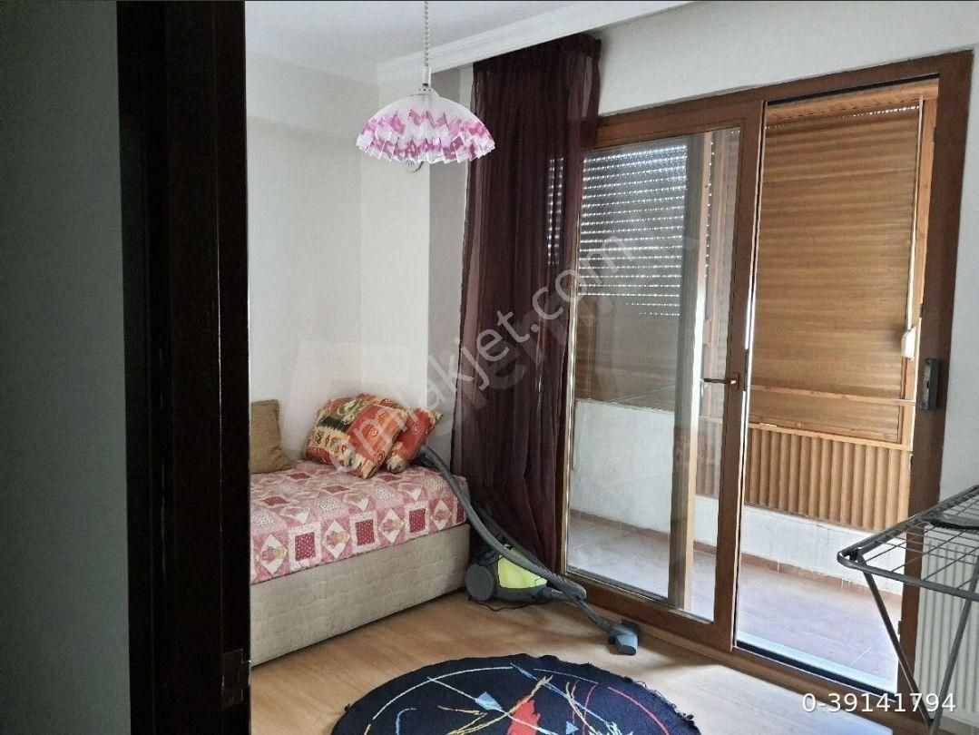 Buca Belediyesi Yakınında Eşyalı Kiralık 3+1 Daire - Görsel 4