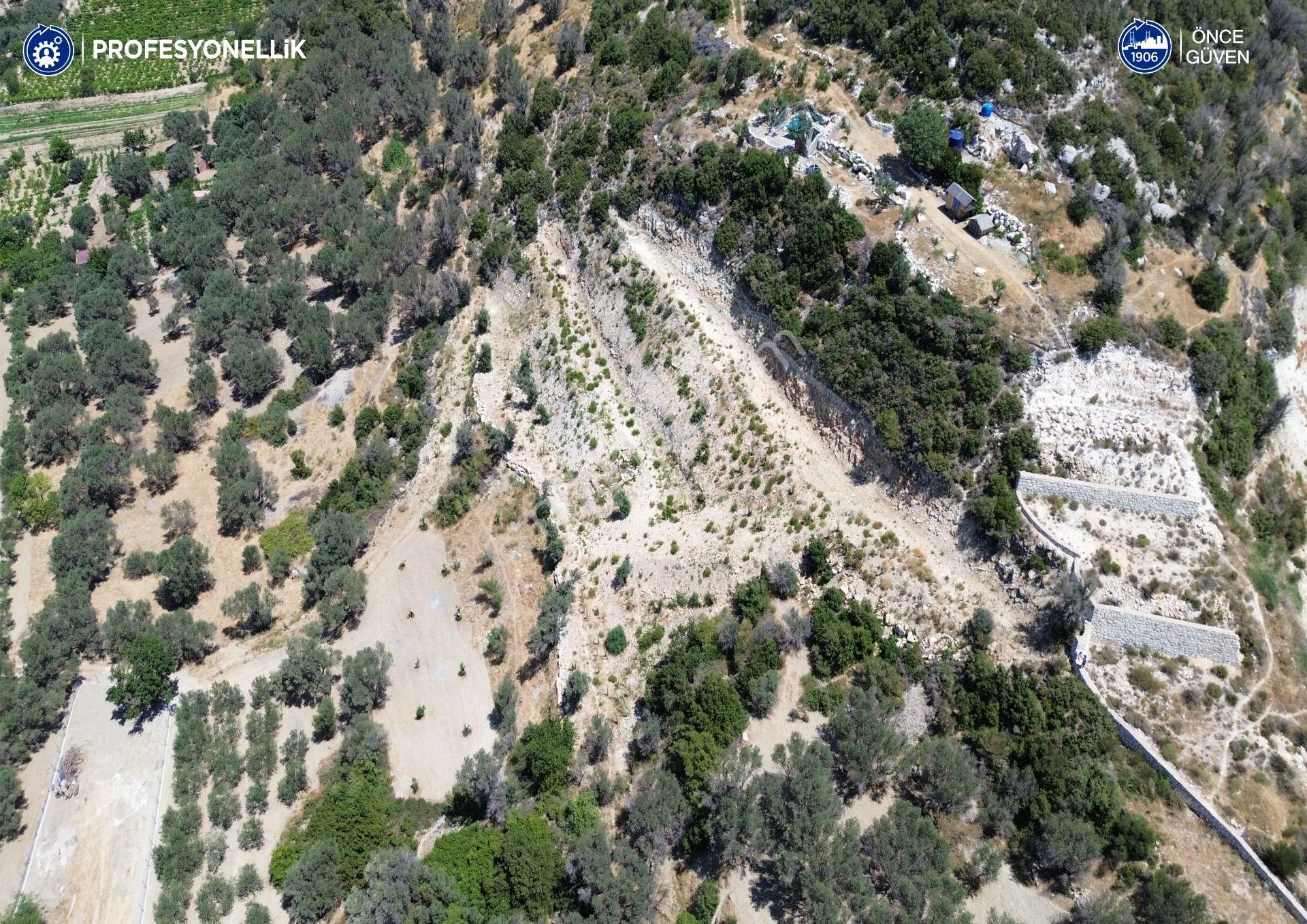 Karaburun Eğlenhoca'da Deniz Manzaralı Satılık Arazi - Görsel 14