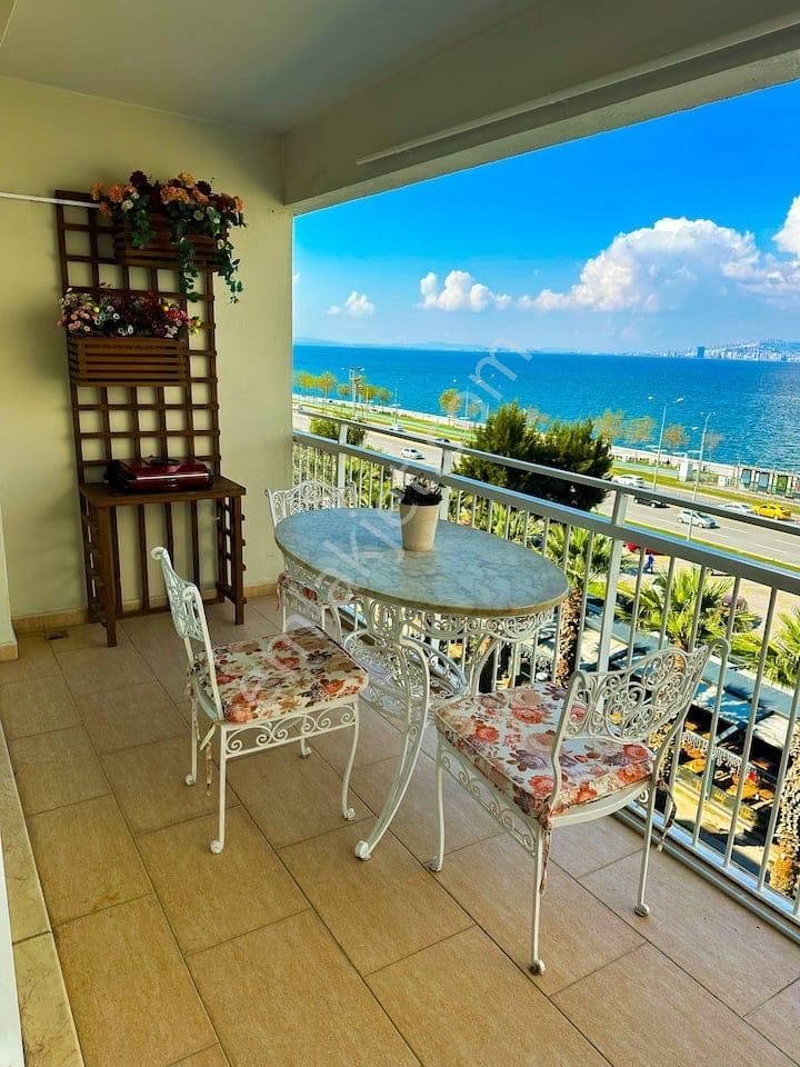 Muhteşem Yalı Dairesi 6 Cı Kat Lüx Çift Cephe Mevki Yerde Güzelyalıda - Görsel 6