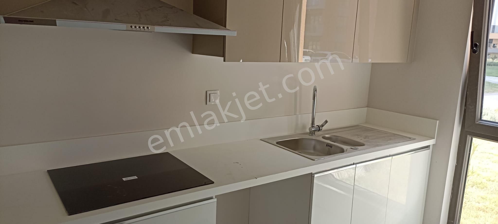 Kepez Kepez Satılık Daire  KEPEZ SURYAPI SATILIK 3+1 GİRİŞ DAİRE 