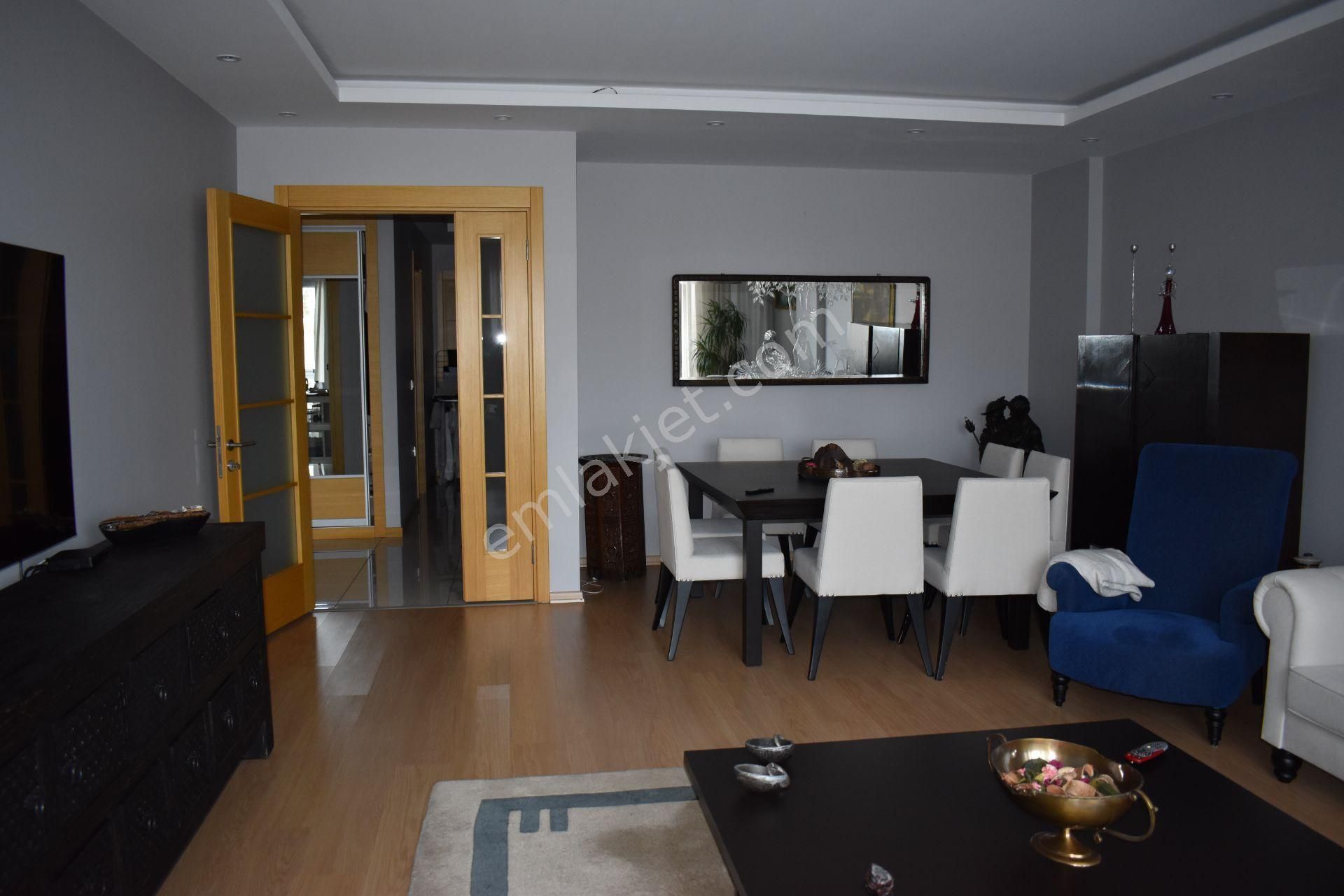 Büyükçekmece Atatürk Mah Manzaralı Lüx Havuzlu Sitede 4+2 Dubleks - Görsel 4