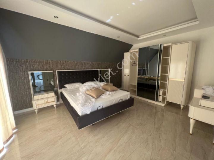 Özdemir Gayrimenkulden 4+2 Eşyalı Fırsat Villa - Görsel 4