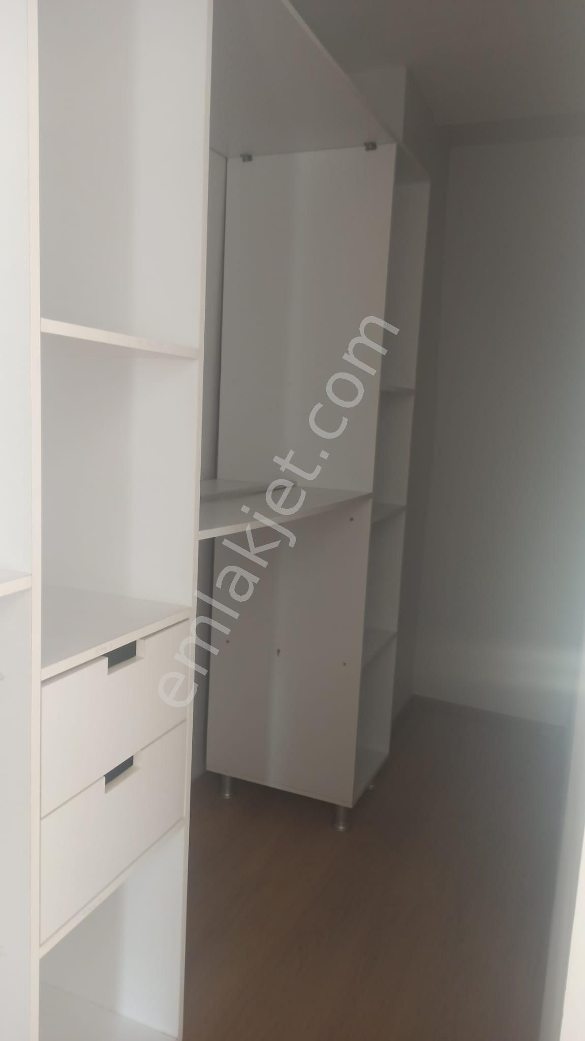 Yalova Çınarcık'ta Deniz Manzaralı Eşyalı Dublex Daire - Görsel 15