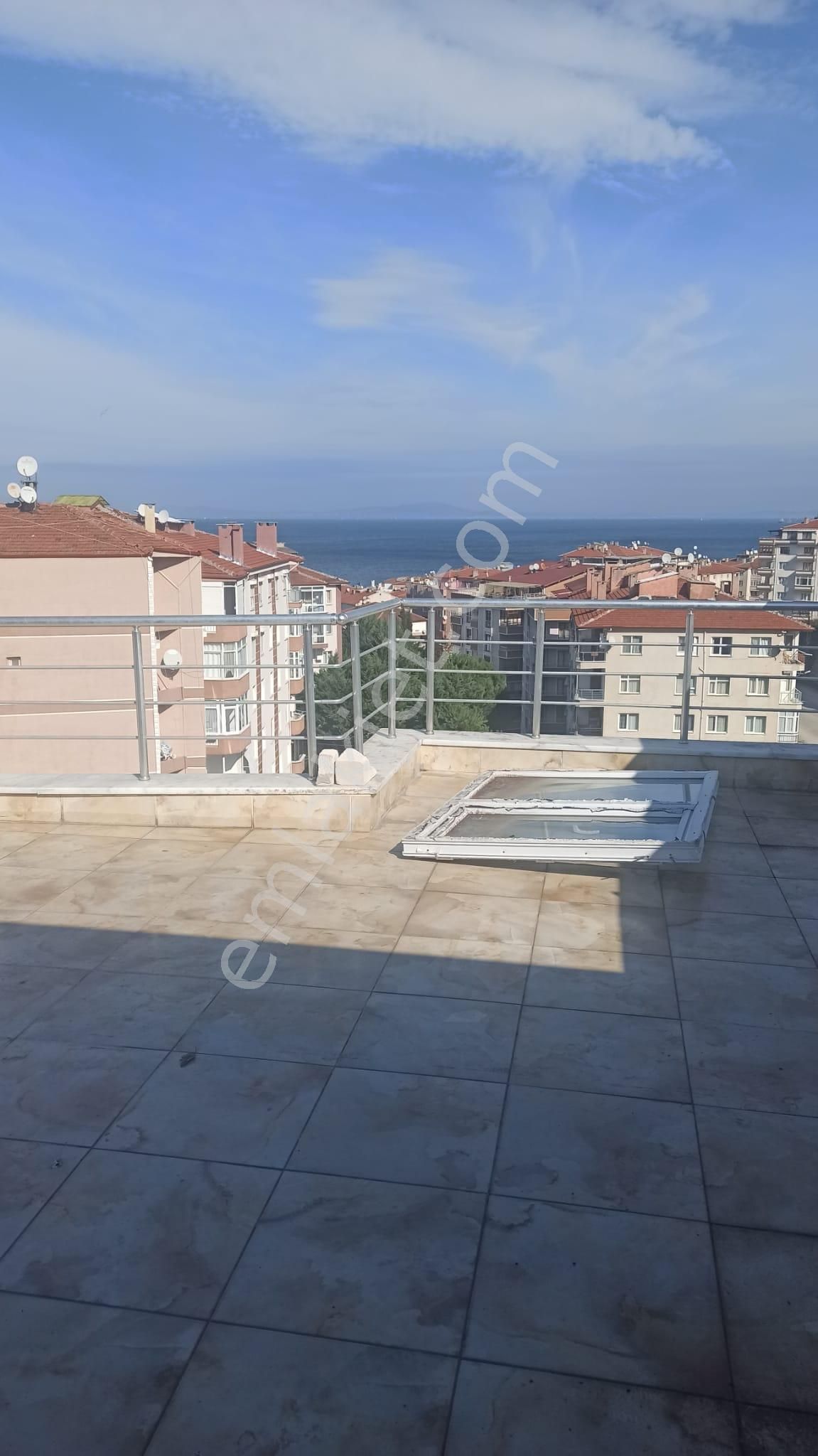 Yalova Çınarcık'ta Deniz Manzaralı Eşyalı Dublex Daire - Görsel 25
