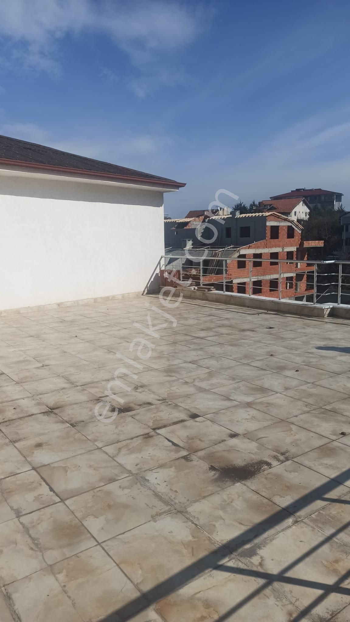 Yalova Çınarcık'ta Deniz Manzaralı Eşyalı Dublex Daire - Görsel 30