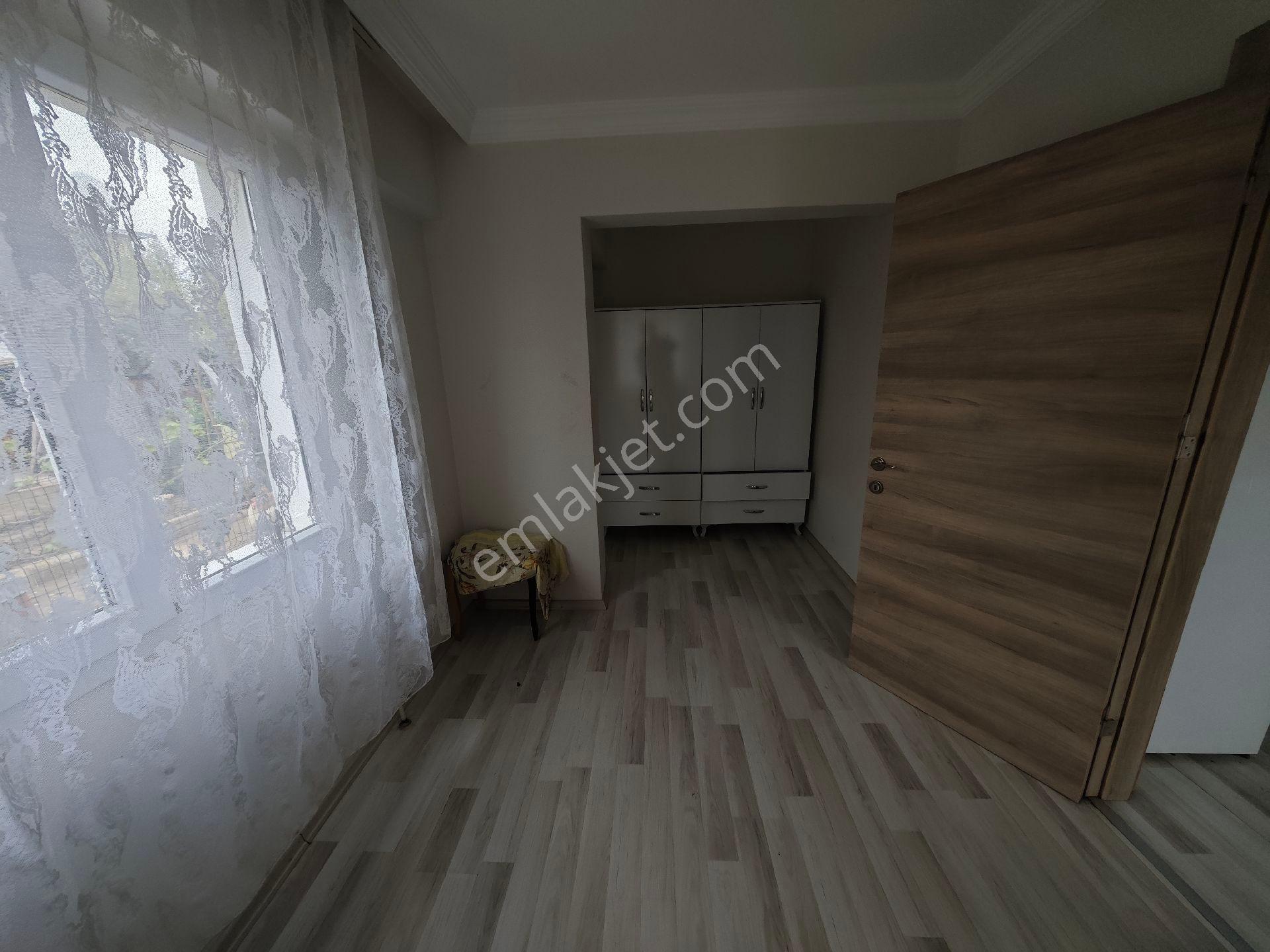 İsabeyli Pazar Yerinin Yanında 2+1 Eşyalı Daire Arakat - Görsel 4