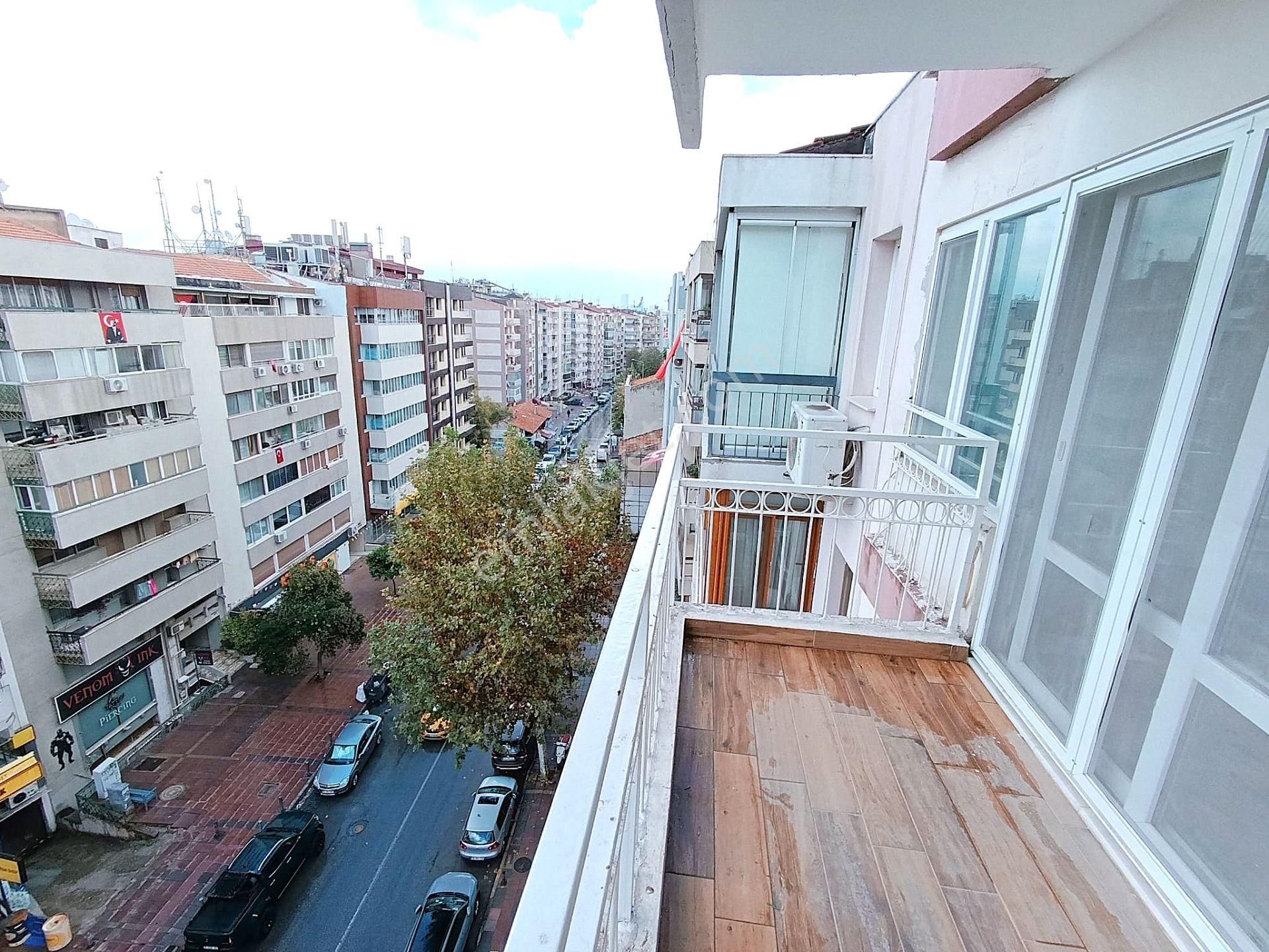 Göztepe Mithatpaşa Caddesi Üzeri Full Tadilatlı Kiralık Daire - Görsel 5