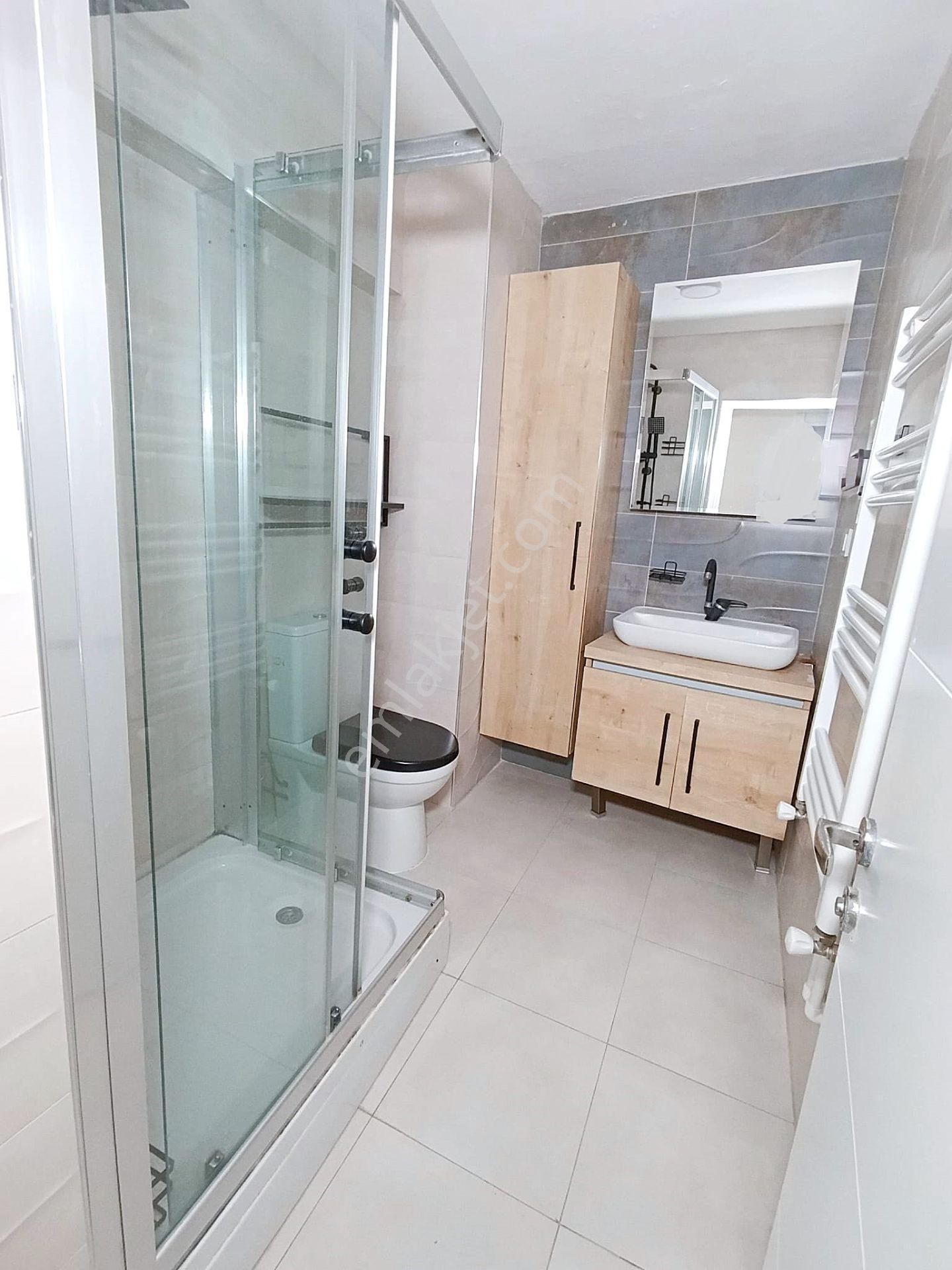 Göztepe Mithatpaşa Caddesi Üzeri Full Tadilatlı Kiralık Daire - Görsel 12