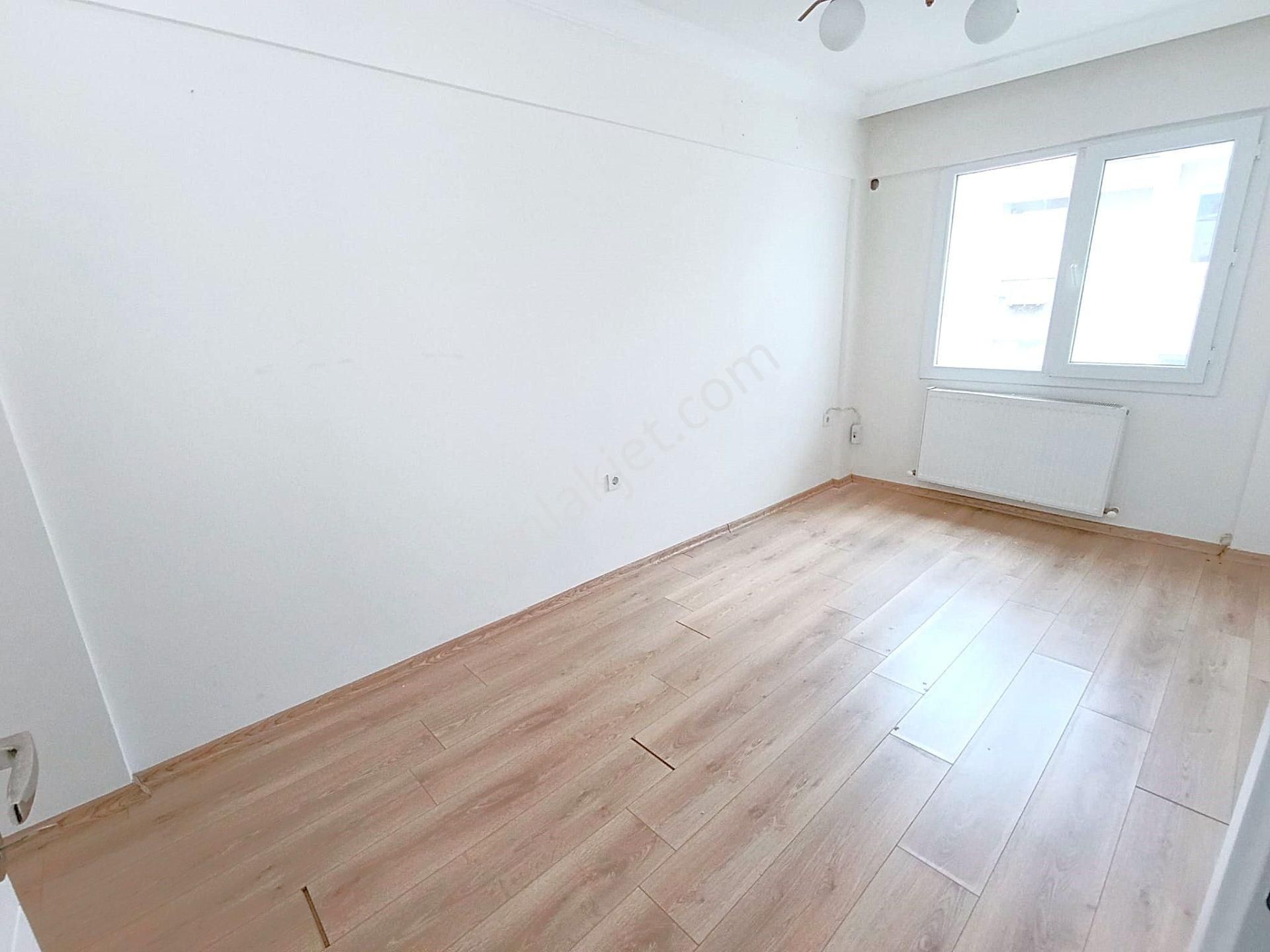 Göztepe Mithatpaşa Caddesi Üzeri Full Tadilatlı Kiralık Daire - Görsel 20