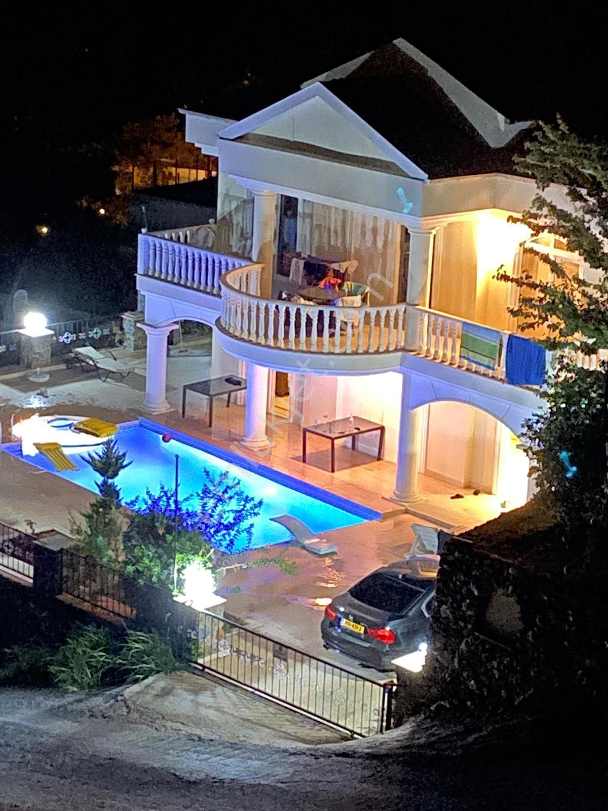 Alanya Bektaş Satılık Villa  ALANYA BEKTAŞ MÜSTAKİL HAVUZLU LÜKS VİLLA