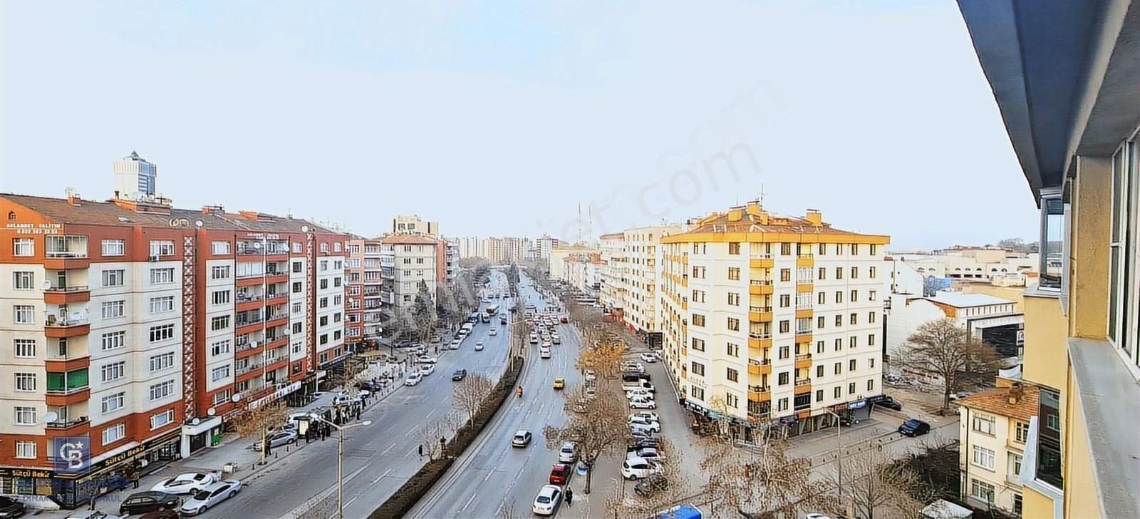 Selçuklu İhsaniye Satılık Daire CB. Dinamik 'ten Vatan Caddesinde 4+1 geniş 213m2 Daire