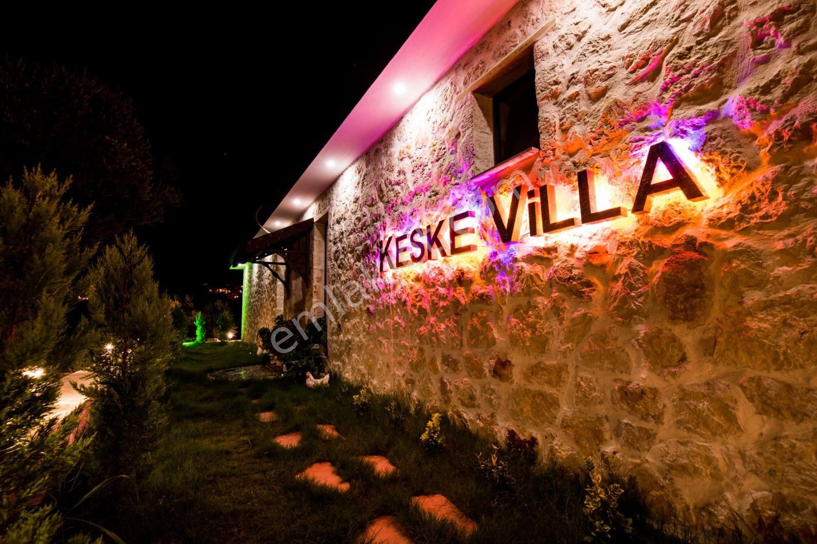 Kaşta Lüks Yapılı Villa Yatırımlık Full Eşyalı - Görsel 34