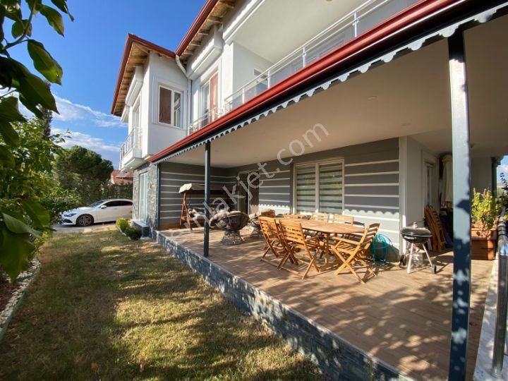Döşemealtı Yeşilbayır'da Havuzlu Süper Lüks Dubleks 400m2 Villa - Görsel 32