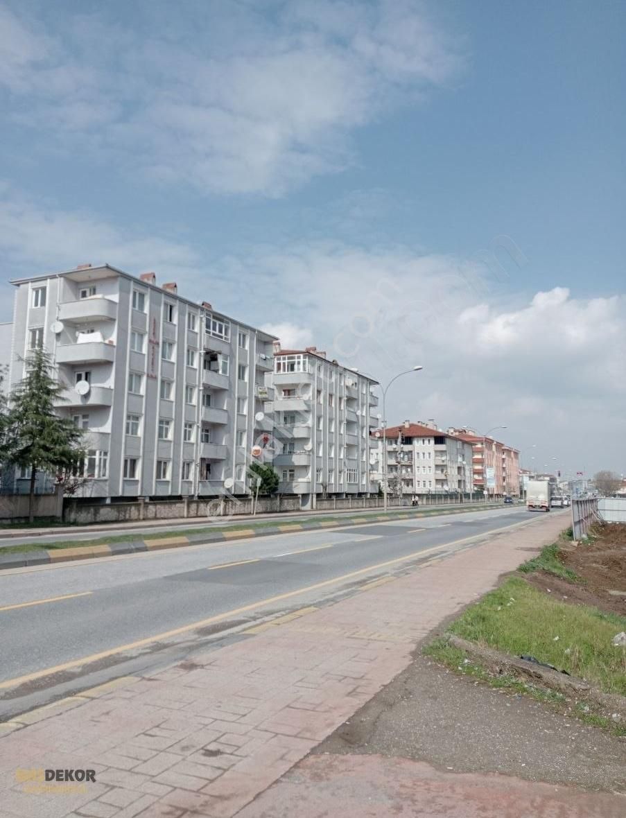 Serdivan İstiklal Satılık Daire BAŞDEKOR GAYRİMENKUL'DEN SATILIK 3+1 DAİRE MAVİ DURAKTA