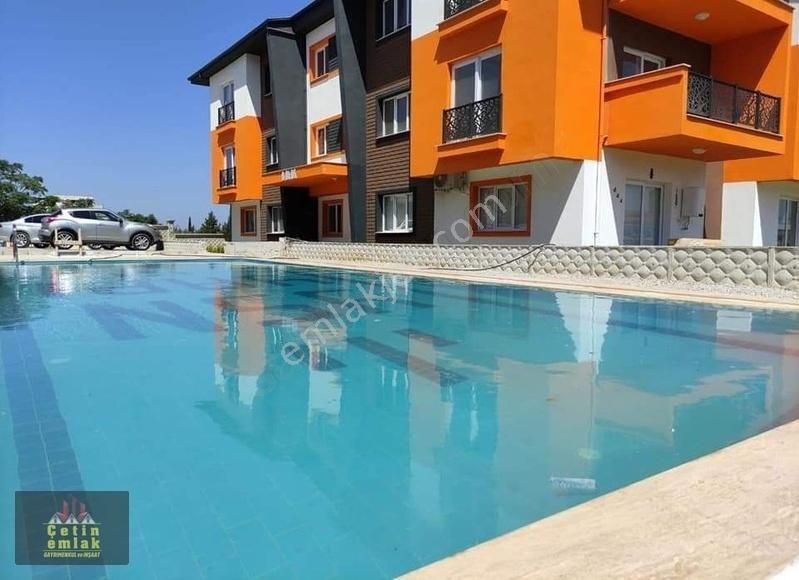 Kuşadası Davutlar Havuzlu Sitede Satılık 2+1 Sıfır Daire