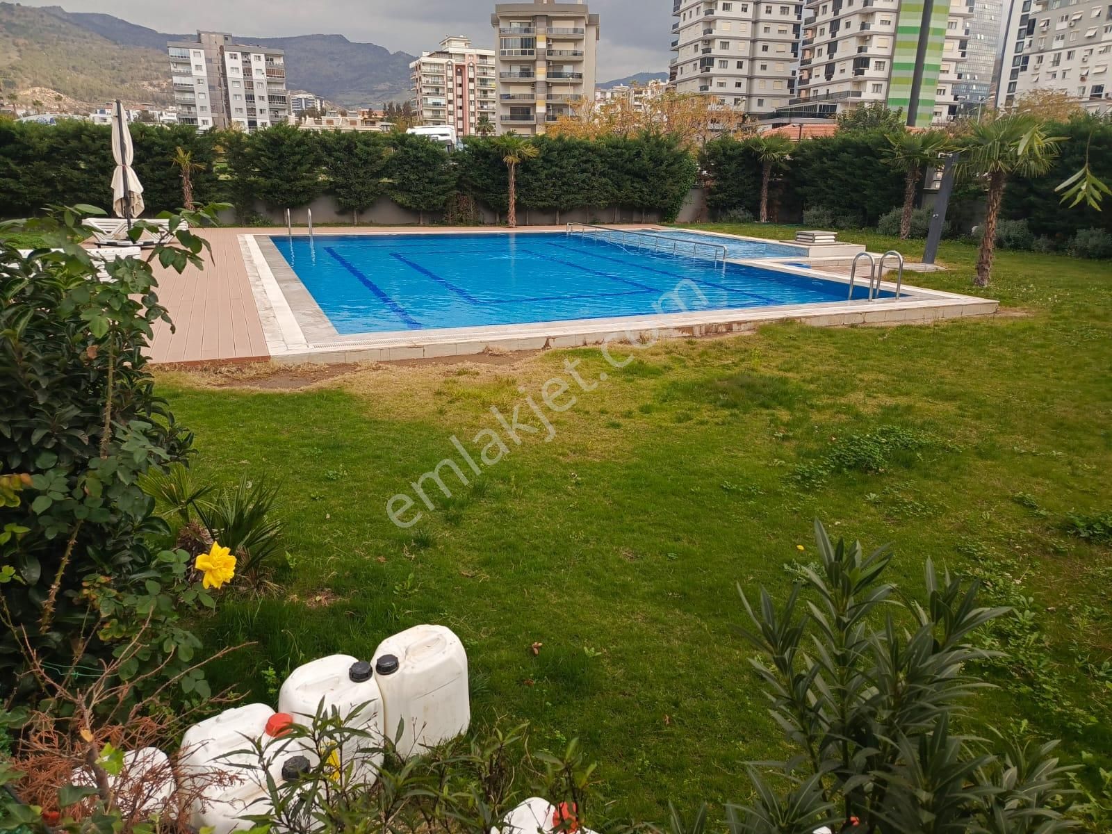 Yenigirne Örnekköy İmbatlı Da Satılık Daire Ler Ve Dübleks Daire Ler - Görsel 24