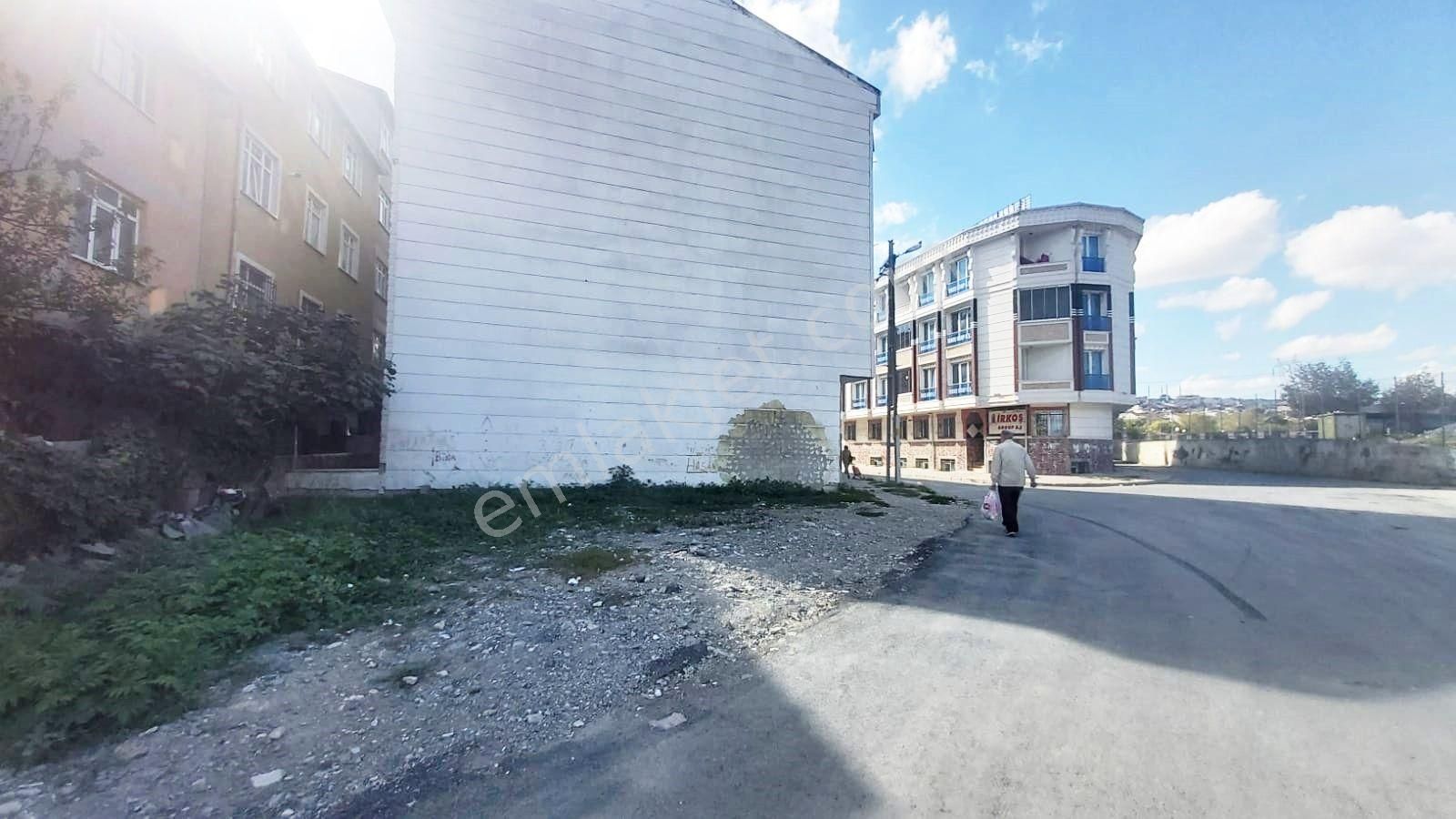 Esenyurt Yeşilkent Satılık Konut İmarlı  KAÇMAZ FİYATA ESENYURTTA 1DAİRE PARSINA 4 KAT İMARLI 162m2 ARSA