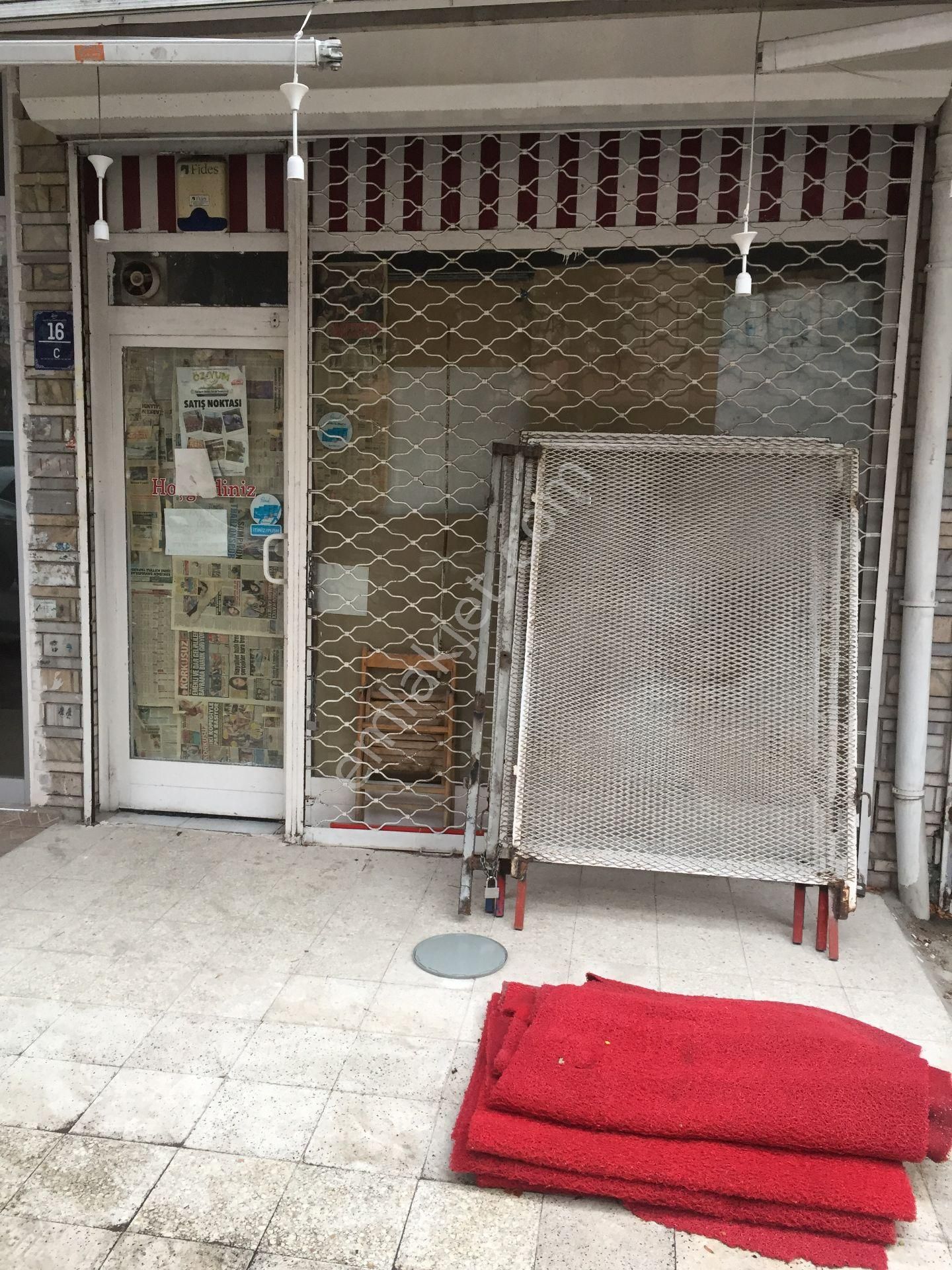 Neon Dan A.eğlencede Dükkan Hastanelere Yürüme Mesafeli - Görsel 2