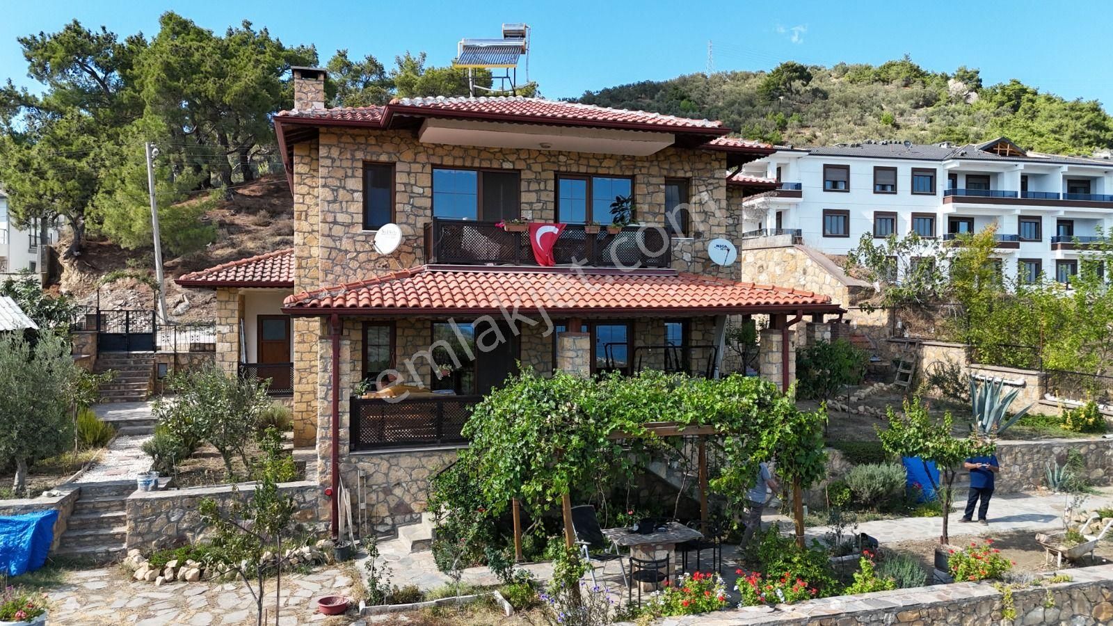 Altınoluk Narlı 3+1 Taş Ev - Görsel 28