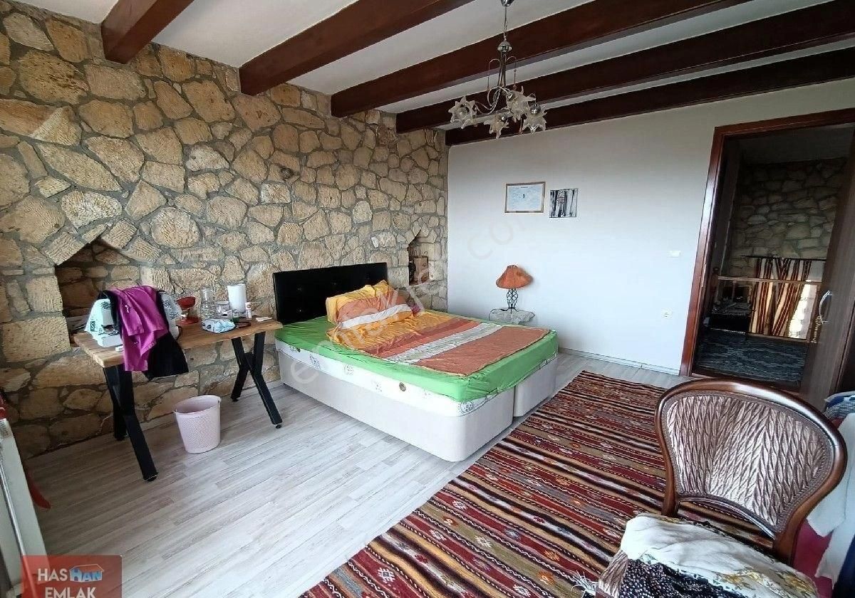 Altınoluk Narlı 3+1 Taş Ev - Görsel 5