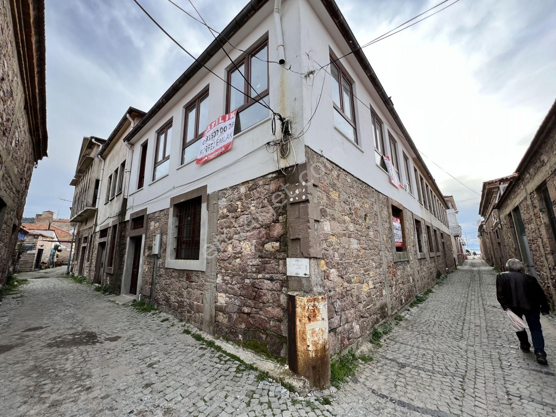 Ayvalık Fevzipaşa Vehbibey Satılık Bina  BALIKESİR AYVALIK TA SATILIK BİNA.MERKEZDE .DENİZE YAKIN