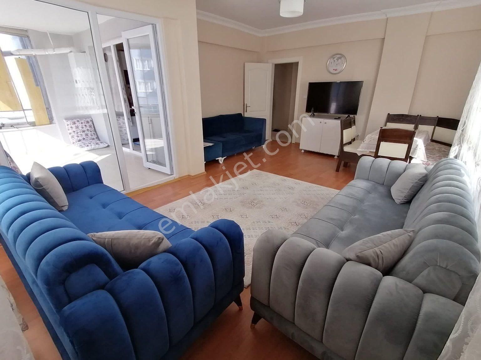 Halitpaşada Site İçi Asansörlü Otoparklı Geniş Ferah, Kiralık Full Eşyalı 2+1