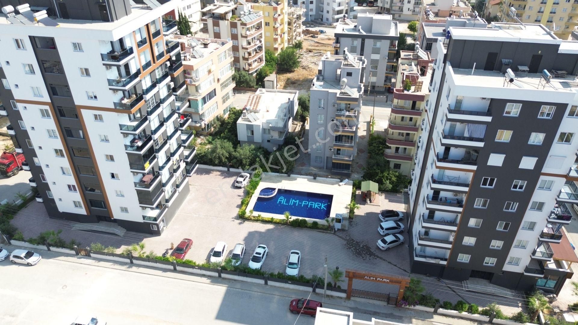 Erdemli Alata Satılık Daire ERDEMLİ ALATA'DA 3+1 HAVUZLU SATILIK LÜKS DAİRE 