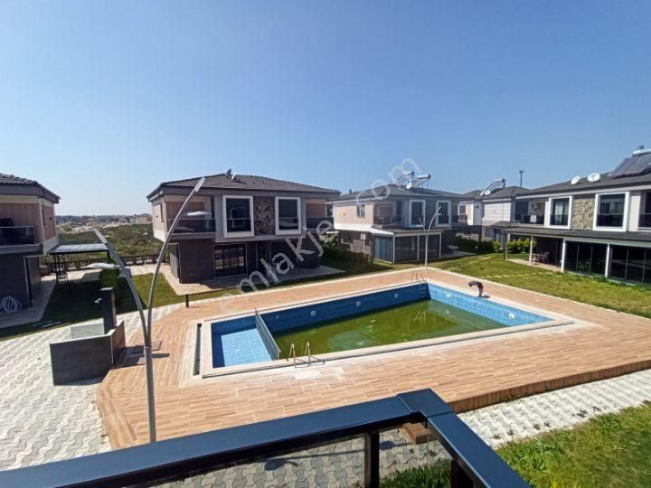 Altınkum Da Havuzlu Kompleks İçerisinde 3+1 Dubleks Daire - Görsel 4