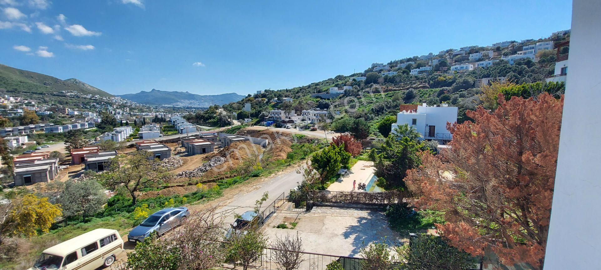 Havuzlu Site İçerisinde Köşe Konumda Geniş Bahçeli Ve Teraslı - Görsel 18