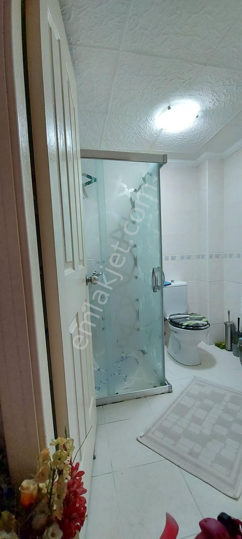 Havuzlu Site İçerisinde Köşe Konumda Geniş Bahçeli Ve Teraslı - Görsel 7