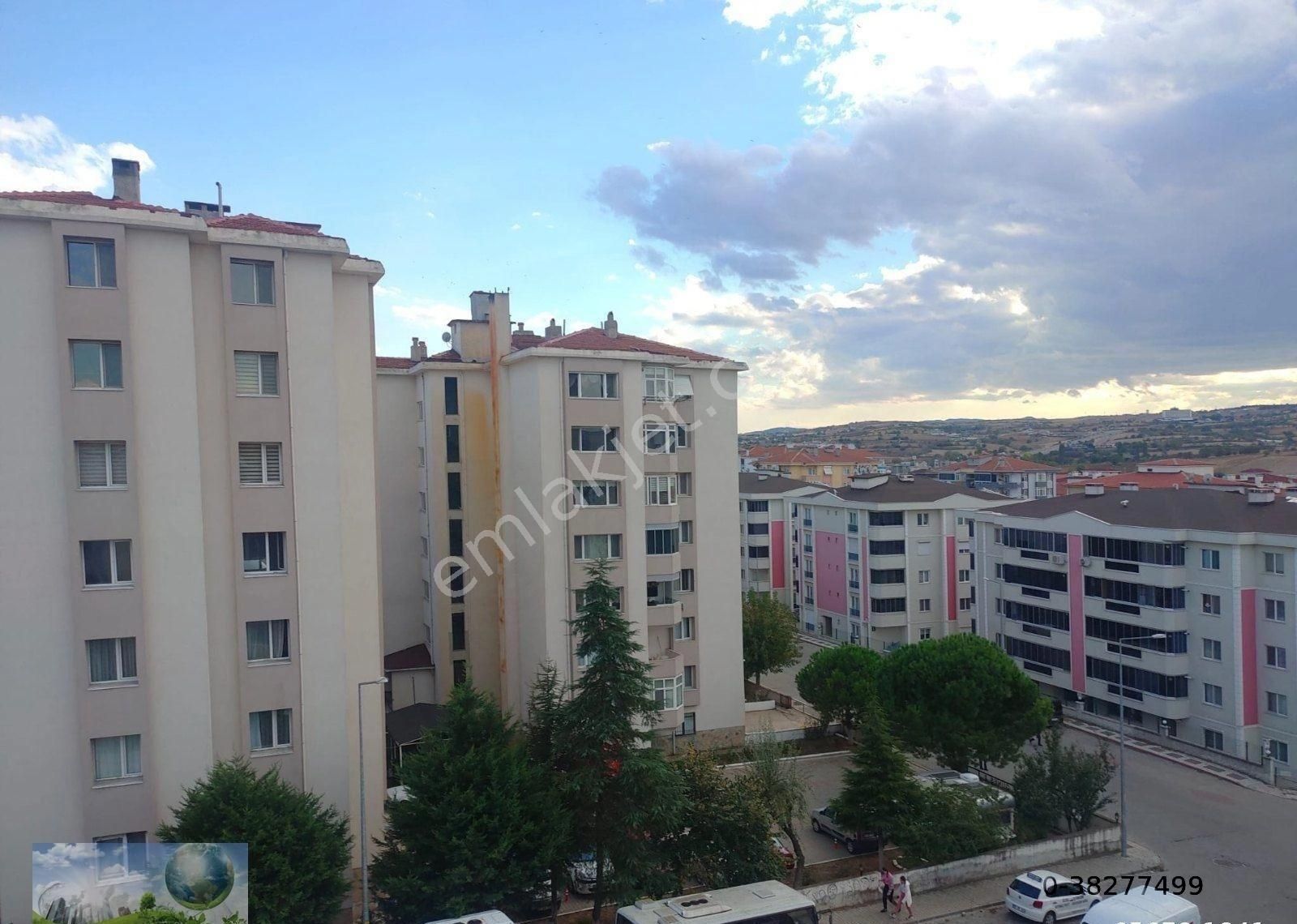 Süleymanpaşa Vatan Satılık Daire TEKİRDAĞ,100.YIL,MH,3+2,DUBLEX,MERKEZİ,LOKASYONDA,SİTE,İÇERSİNDE,DAİRE.